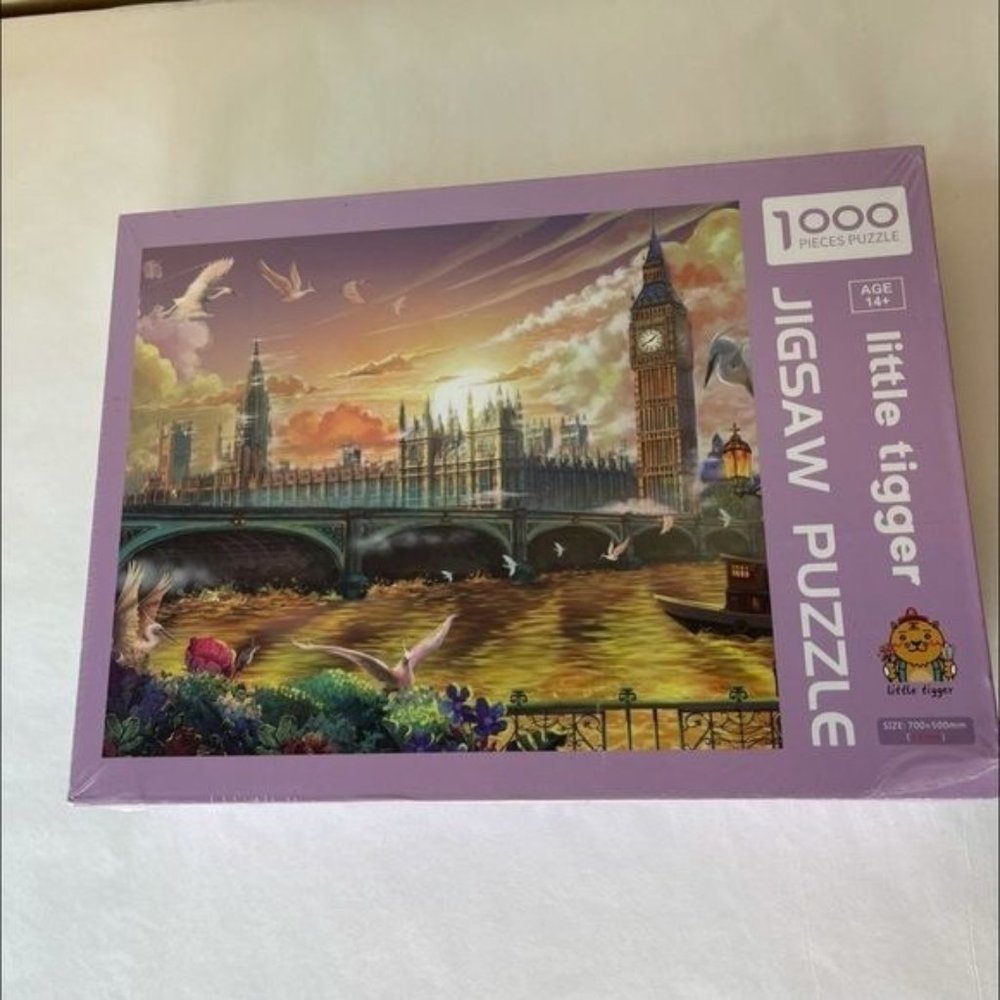 Little Tigger New 1000 Piece Puzzle - London Scene